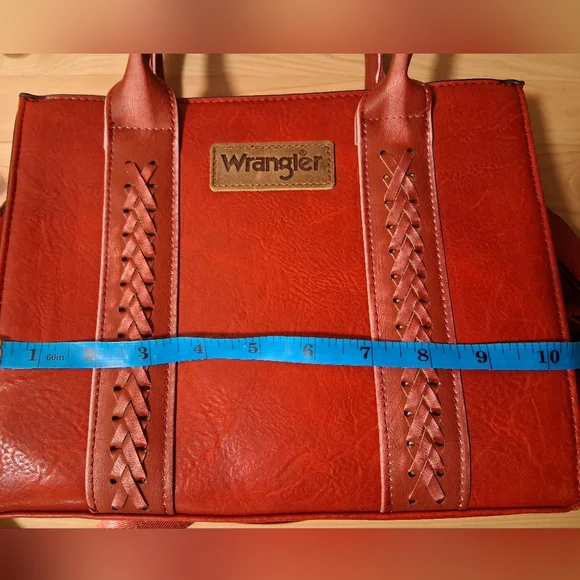Wrangler Vibrant Red Bag With Crossbody Strap - Picture 4 of 12